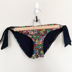 La Vie en Rose Bikini Bottom - Size M
